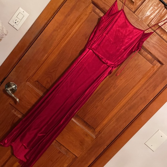 Zara Red Satin Midi Slip Dress with Slit - Picture 4 of 6